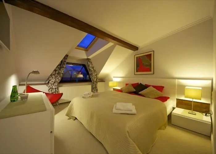 Ξενοδοχείο με διαμερίσματα Wawabed Βαρσοβία