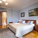 Wawabed Bed & Breakfast Hotel Butikowy Ξενοδοχείο με διαμερίσματα Βαρσοβία