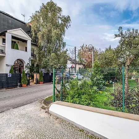 公寓式酒店 Wawabed 华沙