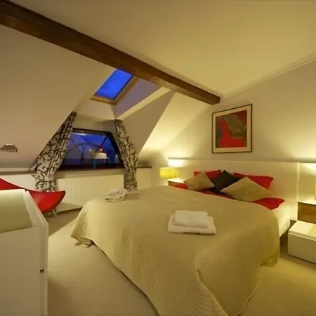 Apart Otel Wawabed Butikowy Varşova